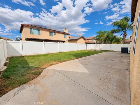 Exterior - 854 Caden Pl, Perris, CA 92571 photo 4 of 5