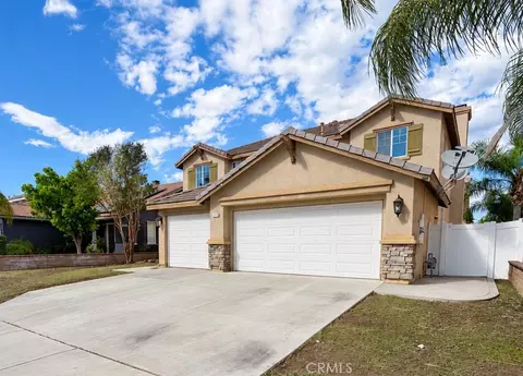 Exterior - 854 Caden Pl, Perris, CA 92571 photo 3 of 5