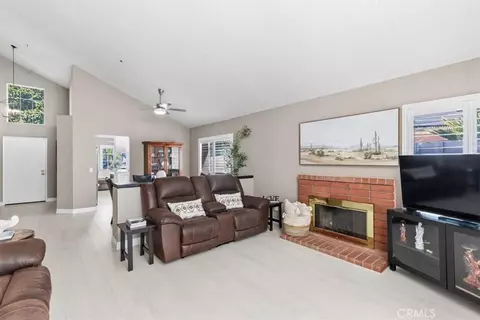Other - 15085 Primrose Ct, Fontana, CA 92336 photo 2 of 7