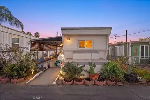 5925 Mission Blvd #15, Riverside, CA 92509 photo 2