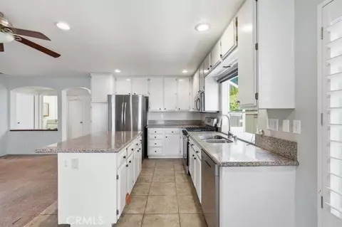 Kitchen - 6005 Eagle Trce, Banning, CA 92220 photo 2 of 2