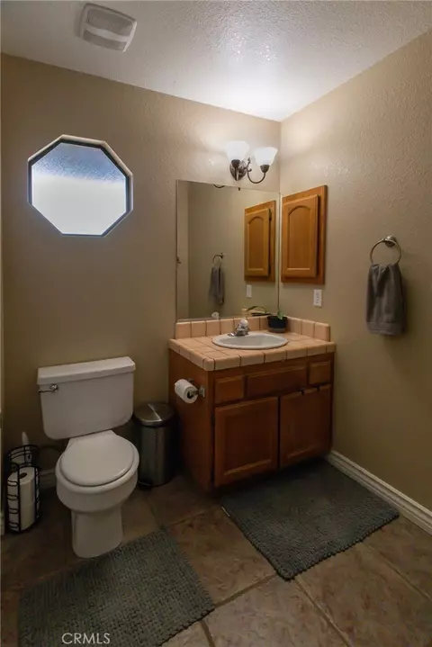 Bath - 7728 Oakwood, Hesperia, CA 92345 photo 1 of 4