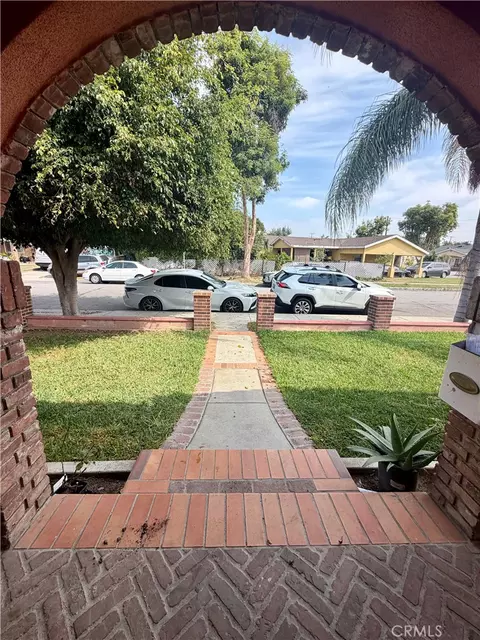 Exterior - 7362 Lionel, Paramount, CA 90723 photo 4 of 5