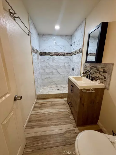 Bath - 7362 Lionel, Paramount, CA 90723 photo 1 of 1