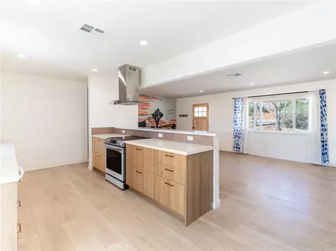 Kitchen - 4883 Avenida La Candela, Joshua Tree, CA 92252 photo 5 of 6