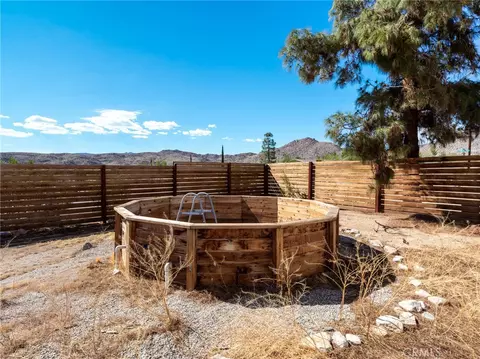 Exterior - 4883 Avenida La Candela, Joshua Tree, CA 92252 photo 9 of 16