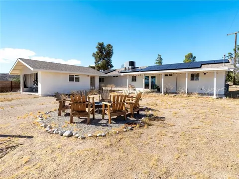 Exterior - 4883 Avenida La Candela, Joshua Tree, CA 92252 photo 13 of 16