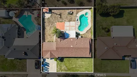 View/Area - 9826 Larch Ave, Bloomington, CA 92316 photo 6 of 9