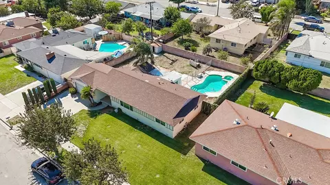 View/Area - 9826 Larch Ave, Bloomington, CA 92316 photo 2 of 9
