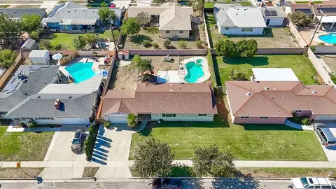 View/Area - 9826 Larch Ave, Bloomington, CA 92316 photo 1 of 9
