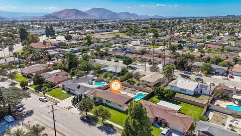 View/Area - 9826 Larch Ave, Bloomington, CA 92316 photo 8 of 9