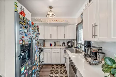 Kitchen - 940 E 3rd #21, Long Beach, CA 90802 photo 1 of 3