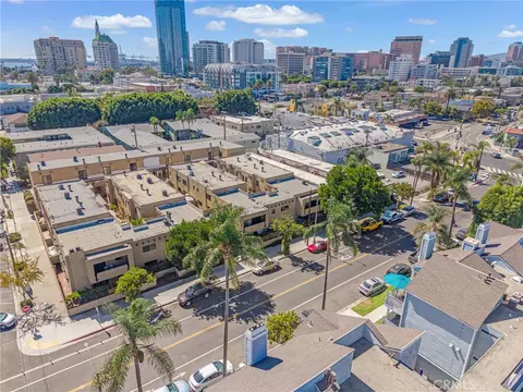 View/Area - 940 E 3rd #21, Long Beach, CA 90802 photo 1 of 7