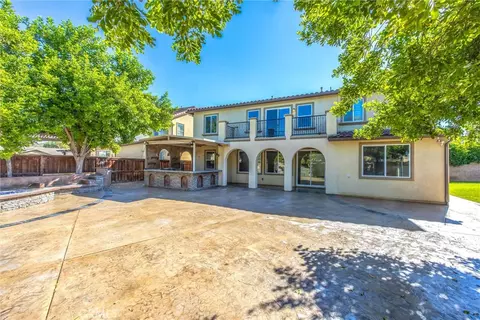 Exterior - 3020 Campania Ter, Riverside, CA 92503 photo 3 of 15