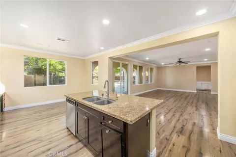 Living - 3020 Campania Ter, Riverside, CA 92503 photo 2 of 8