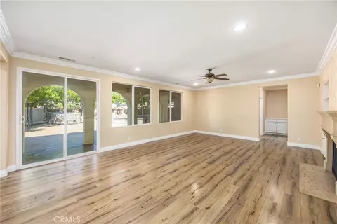 Living - 3020 Campania Ter, Riverside, CA 92503 photo 4 of 8
