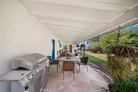 Exterior - 6614 Summit, Highland, CA 92346 photo 9 of 12