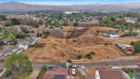 3255 Howe St, Corona, CA 92881 photo 13