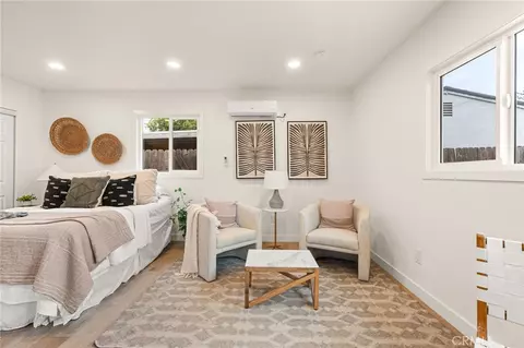 Bedroom - 10033 Del Mar Ave, Montclair, CA 91763 photo 6 of 7