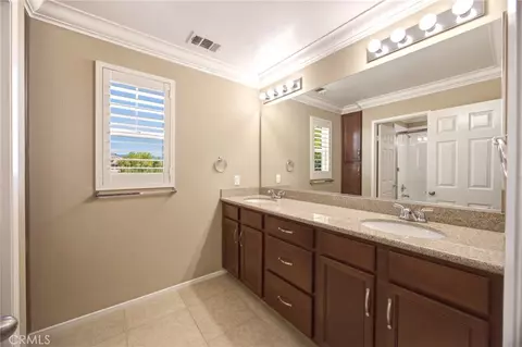 Bath - 7448 Blythe, Rancho Cucamonga, CA 91739 photo 2 of 2