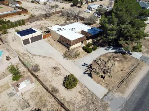 View/Area - 14580 Keota, Apple Valley, CA 92307 photo 2 of 7
