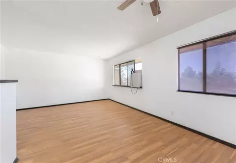 Living - 14580 Keota, Apple Valley, CA 92307 photo 3 of 7