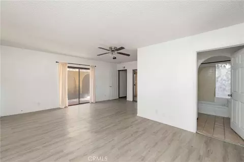 Living - 14580 Keota, Apple Valley, CA 92307 photo 7 of 7