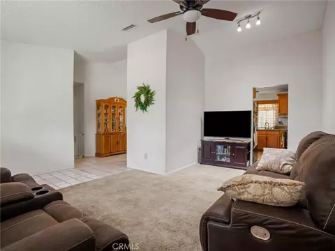 Other - 909 S Vine Ave, Bloomington, CA 92316 photo 2 of 4