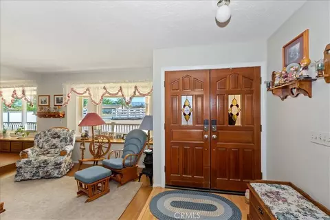 Entry Way - 18014 Talisman St, Hesperia, CA 92345 photo 1 of 2
