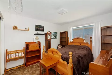 Bedroom - 18014 Talisman St, Hesperia, CA 92345 photo 3 of 4