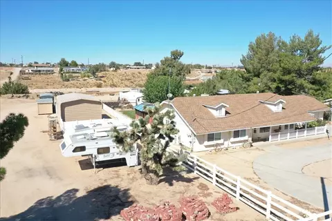 View/Area - 18014 Talisman St, Hesperia, CA 92345 photo 1 of 12