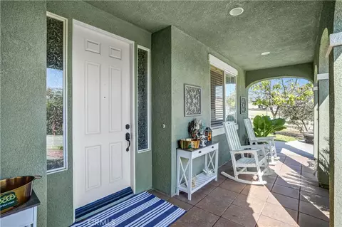 Exterior - 18689 Hawkhill, Perris, CA 92570 photo 3 of 4