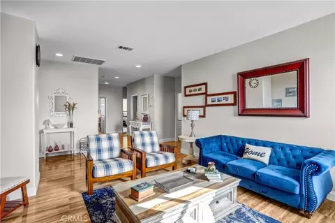 Living - 18689 Hawkhill, Perris, CA 92570 photo 5 of 5