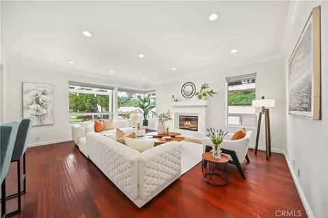 Living - 19779 Arbor Rdg, Walnut, CA 91789 photo 2 of 4
