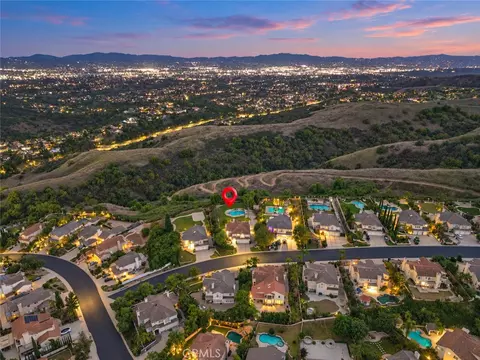 View/Area - 19779 Arbor Rdg, Walnut, CA 91789 photo 4 of 5
