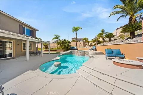 Exterior - 12174 Canyon Meadows Dr, Rancho Cucamonga, CA 91739 photo 5 of 6