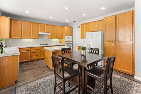 Kitchen - 12174 Canyon Meadows Dr, Rancho Cucamonga, CA 91739 photo 1 of 2