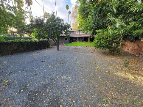 7184 El Padro, Riverside, CA 92504 photo 3