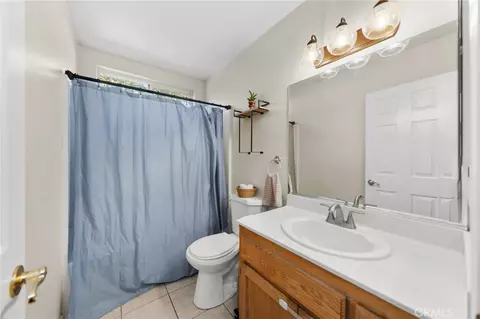 Bath - 5706 Lodgepole, Wrightwood, CA 92397 photo 2 of 5