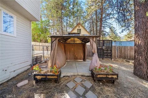 Exterior - 5706 Lodgepole, Wrightwood, CA 92397 photo 12 of 19