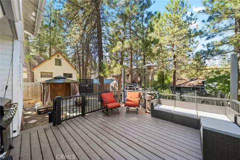 Exterior - 5706 Lodgepole, Wrightwood, CA 92397 photo 10 of 19