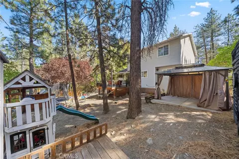 Exterior - 5706 Lodgepole, Wrightwood, CA 92397 photo 16 of 19