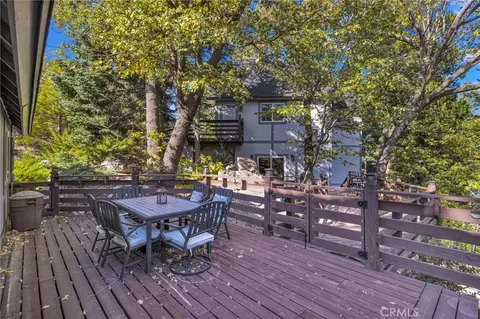 Exterior - 915 Trinity, Lake Arrowhead, CA 92352 photo 9 of 15