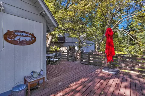 Exterior - 915 Trinity, Lake Arrowhead, CA 92352 photo 7 of 15