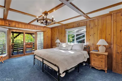 Bedroom - 915 Trinity, Lake Arrowhead, CA 92352 photo 1 of 8