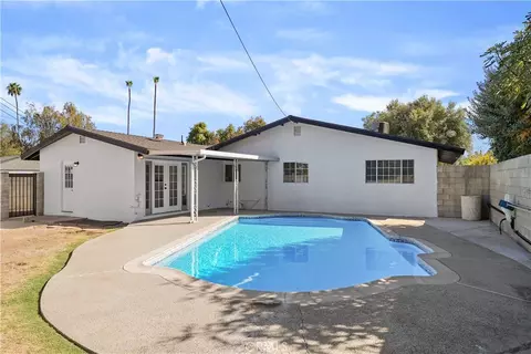 Exterior - 24 S Ash St, Redlands, CA 92373 photo 3 of 7