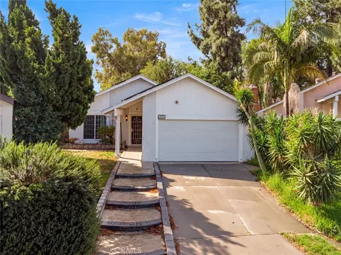 6889 Olympia Dr, Riverside, CA 92503 photo 3