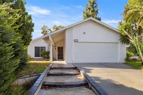 6889 Olympia Dr, Riverside, CA 92503 photo 2