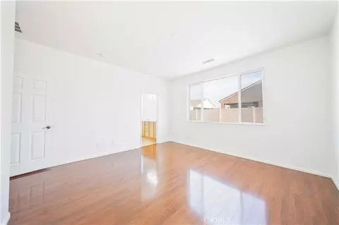 Living - 11797 Maywood, Adelanto, CA 92301 photo 7 of 8