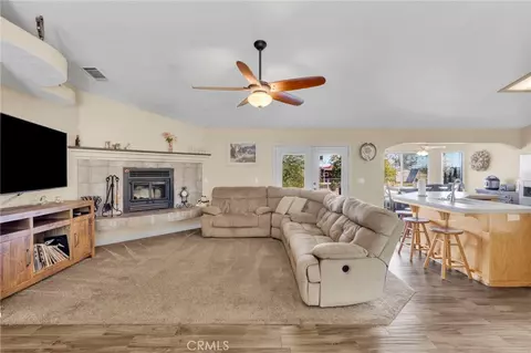 Other - 13585 Paramount, Phelan, CA 92371 photo 4 of 10